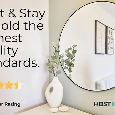 Host & - The Old School House